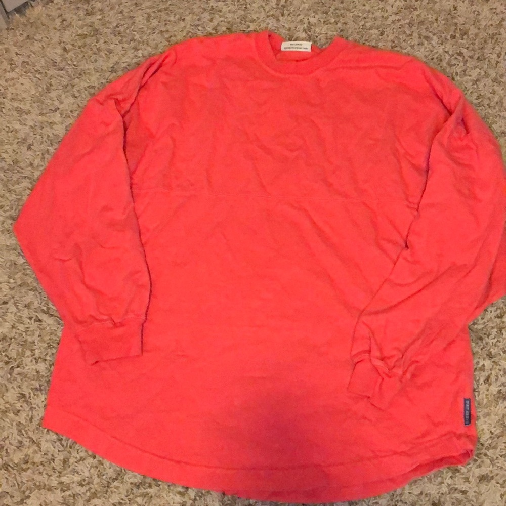 A small over sized Spirit crewneck